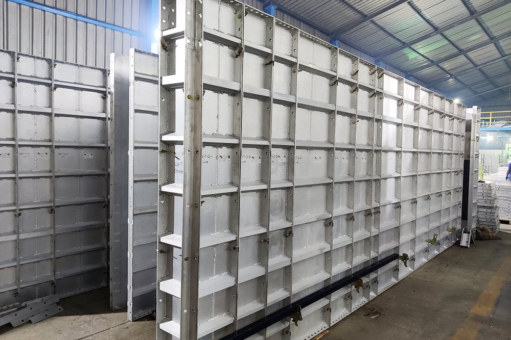 shrialuform-Vertical-Formwork-System